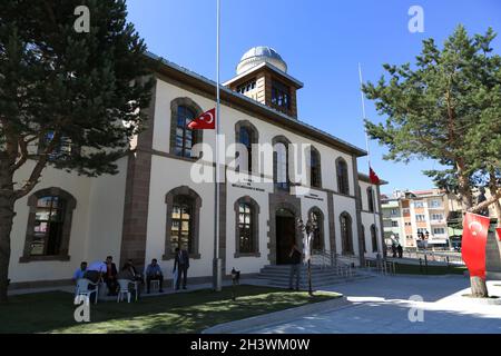Erzurum historical congress building. (Turkish translation, congress and national struggle museum. Erzurum painting and sculpture museum). Stock Photo