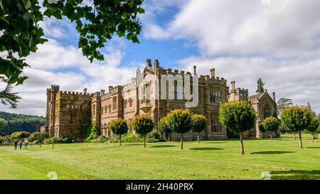 Hampton Court Castle and Gardens, Herefordshire Stock Photo