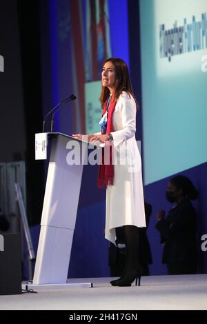 Minister of the Environment for Chile, Carolina Schmidt speaks ahead of the start of COP26 at SECC in Glasgow, Scotland. The procedural opening ceremony marks the start of negotiations at COP26 and the appointment of its President Alok Sharma, the handover of the Presidency from COP25 President Carolina Schmidt and remarks from Alok Sharma and Executive Secretary of the United Nations Framework Convention on Climate Change Patricia Espinosa. Picture date: Sunday October 31, 2021. Stock Photo