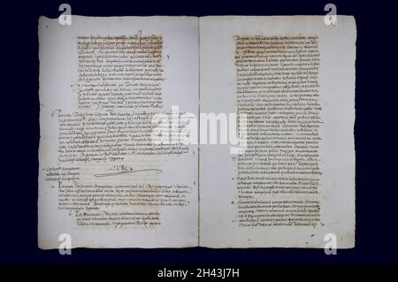 Capitulations document, with Hernando de Magallanes and Luis Falero for the discovery of the Speciería”. 1518. Stock Photo