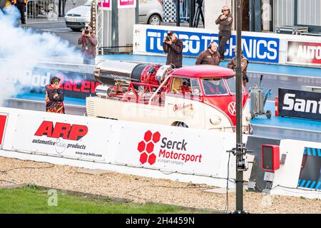 Oklahoma Willy Jet Van On The Santa Pod Drag Strip At The Flame 