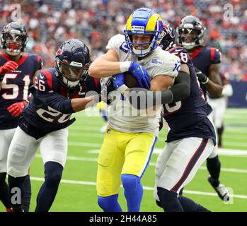 October 31,. LB Troy Reeder #51 of the Los Angeles Rams in action vs the Houston  Texans at NRG Stadium in Houston Texas. The Rams defeat the Texans  38-22.(Credit Image: © Robert