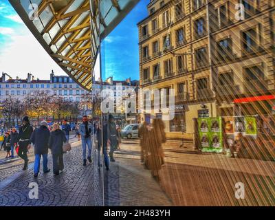 PARIS, FRANCE - Nov 19, 2018: A City street view of Paris, France Stock Photo