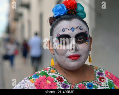 Colorful dress and face painted local tribes celebrating the ...