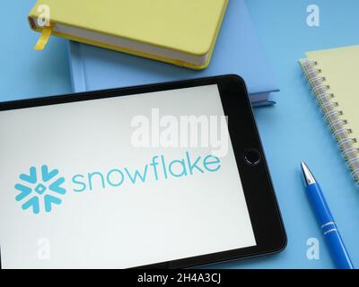 KYIV, UKRAINE - October 21, 2021. Snowflake computing company logo. Stock Photo