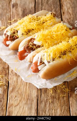 Texas Chili Dog Stock Photo - Alamy