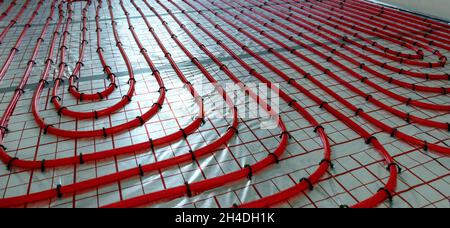 underfloor heating system installation. radiant floor heating pipe system Stock Photo