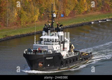 Anchor Hoy PEGASUS passing the Kiel Canal Stock Photo