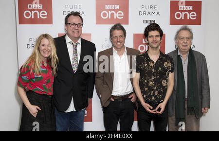 Edith Bowman, left, writer Russell T Davies, actors Hugh Grant and Ben Whishaw and director Stephen Frears attending the press launch for BBC One's A Very English Scandal at BAFTA Piccadilly, London. Picture dated: Wednesday April 18, 2018. Photo credit should read: Isabel Infantes / EMPICS Entertainment. Stock Photo