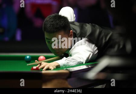 Ding Junhui during day two of the 2019 Dafabet Masters at Alexandra Palace, London. Picture dated: Monday January 14, 2019. Photo credit should read: Isabel Infantes / EMPICS Entertainment. Stock Photo