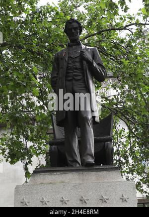 The statue of former US President Abraham Lincoln at Parliament Square in London, who formally abolished slavery with the 13th amendment. Several statues have been listed to be removed by Black Lives Matter after the Bristol monument to Edward Colston was toppled down and thrown into the harbour. Picture date: Tuesday June 9, 2020.  Stock Photo