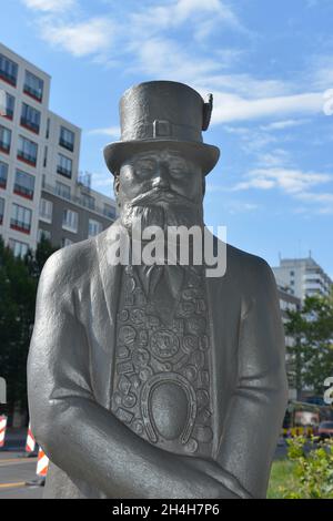 Monument, Iron Gustav, Potsdamer Strasse, Tiergarten, Mitte, Berlin, Germany Stock Photo