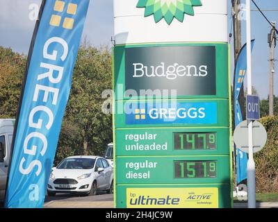 BP Fuel Station Sign And Price Board Stock Photo - Alamy