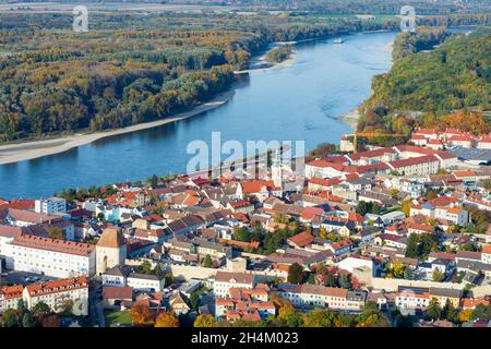 Hainburg an der Donau: old town of Hainburg, river Donau (Danube) in Donau, Niederösterreich, Lower Austria, Austria Stock Photo