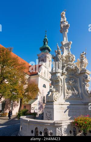 Hainburg an der Donau: Church to Phillip and Jacob, Holy Mary Column in Donau, Niederösterreich, Lower Austria, Austria Stock Photo