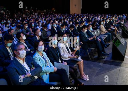 Hong Kong, China. 03rd Nov, 2021. Visitors attend the 2 days physical conference event of the Hong Kong FinTech Week. (Photo by Miguel Candela/SOPA Images/Sipa USA) Credit: Sipa USA/Alamy Live News Stock Photo