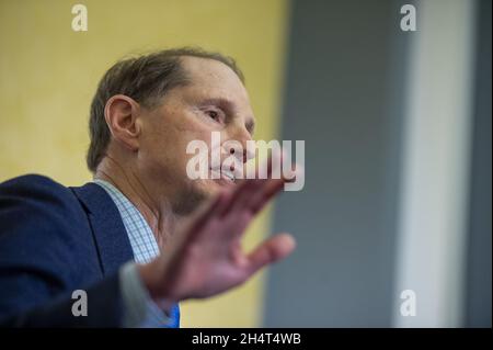 Washington, United States. 04th Nov, 2021. Senate Finance Committee Chairman Ron Wyden, D-OR, speaks during a press conference on the COVID-19 pandemic's effect on the global supply chain at the US Capitol in Washington, DC., on Thursday, November 4, 2021. Photo by Bonnie Cash/UPI. Credit: UPI/Alamy Live News Stock Photo