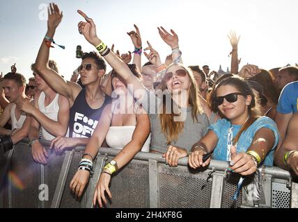 People dancing at Global Gathering festival - Stratford Upon Avon Stock Photo