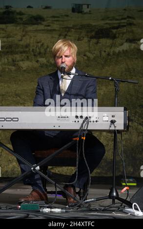 Tom Hickox live on stage on day 2 at Festival No. 6 on 6th September 2014 at Portmeirion, Wales Stock Photo