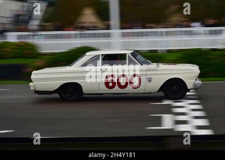 Crossing the finish line, Sam Tordoff, Richard Woolmer, Ford Falcon Sprint, Pierpoint Cup, V8 powered saloon cars that raced up to 1966, Goodwood 78th Stock Photo