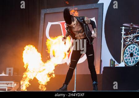 Andy Biersack of Black Veil Brides performs live on stage on day 3 of Download Festival at Donington Park on June 10, 2018 in Castle Donington, England. Picture date: Sunday 10 June, 2018. Photo credit: Katja Ogrin/ EMPICS Entertainment. Stock Photo