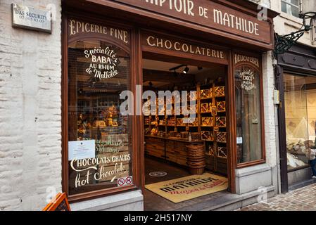 Bruges Belgium August 2018 Traditional Cozy Belgian Chocolate Store Interior  – Stock Editorial Photo © Cebas1 #238816738