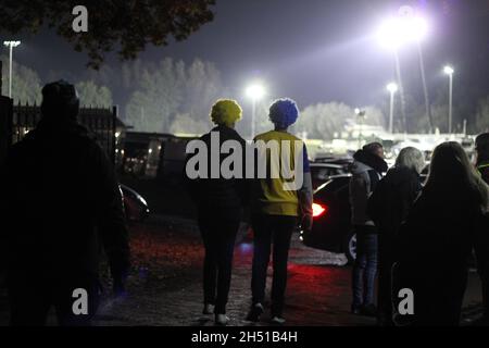 Sudbury, UK. 05th Nov 2021. Supporters arriving for the first tie in the first round proper of the FA Cup between AFC Sudbury of the Isthmian League North Division and Colchester United of League Two. Credit: Eastern Views/Alamy Live News Stock Photo