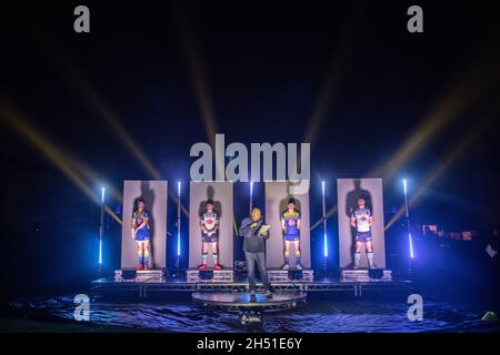 Warrington, UK. 05th Nov, 2021. From left to right, Stefan Ratchford, Connor Wrench, Josh Thewlis, and Jack Hughes of Warrington Wolves reveal the 2022 home and away kit to 5000 fans before their annual firework display in Warrington, United Kingdom on 11/5/2021. (Photo by Mark Cosgrove/News Images/Sipa USA) Credit: Sipa USA/Alamy Live News Stock Photo