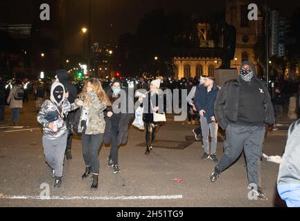 London, UK. 05th Nov, 2021. Riot police charge protesters at Parliament Square Credit: graham mitchell/Alamy Live News Stock Photo