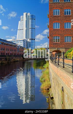 UK, West Yorkshire, Leeds, Bridgewater Place otherwise known as The Dalek, next to the River Aire Stock Photo