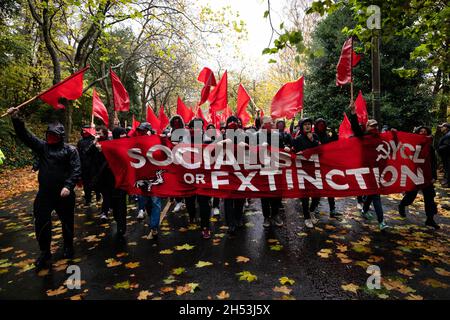 Glasgow, UK. 06th Nov, 2021. The Young Communist League await the start of the Global Day of Action.ÊThe protest sees movements mobilising against the world leaders attending the COP26 Climate summit. Credit: Andy Barton/Alamy Live News Stock Photo