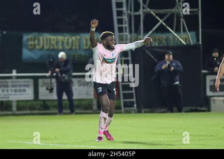 BANBURY, GBR. NOV 6TH Offrande Zanzala celebrates after scoring for Barrow, to extend their lead to make it 2 - 0 against Banbury United, during the FA Cup match between Banbury United and Barrow at the Banbury Plant Hire Community Stadium, Banbury on Saturday 6th November 2021. (Credit: John Cripps | MI News) Credit: MI News & Sport /Alamy Live News Stock Photo