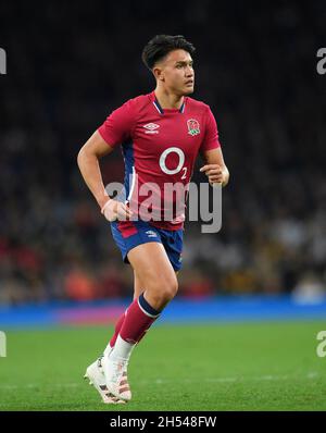 06 November 2021 - England v Tonga - Autumn International - Twickenham Stadium  England's Marcus Smith during the match at Twickenham . Picture Credit : © Mark Pain / Alamy Live News Stock Photo