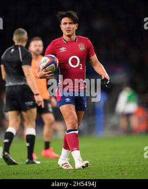 06 November 2021 - England v Tonga - Autumn International - Twickenham Stadium  England's Marcus Smith during the match at Twickenham . Picture Credit : © Mark Pain / Alamy Live News Stock Photo