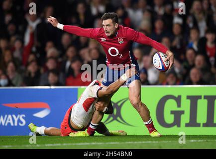 06 November 2021 - England v Tonga - Autumn International - Twickenham Stadium  England's Jonny May during the match at Twickenham . Picture Credit : © Mark Pain / Alamy Live News Stock Photo