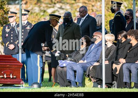 Arlington, United States. 05th Nov, 2021. U.S. Army Chaplain Lt. Col. Jamison Bowman, center, gives condolences to Alma Powell, wife of former U.S. Secretary of State Gen. Colin Powell during his funeral service at Arlington National Cemetery, November 5, 2021 in Arlington, Virginia. Credit: Elizabeth Fraser/DOD Photo/Alamy Live News Stock Photo