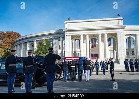 Arlington, United States. 05th Nov, 2021. U.S. Armed Forces Honor Guard carry the flag draped casket during the funeral service of former U.S. Secretary of State Gen. Colin Powell at Arlington National Cemetery, November 5, 2021 in Arlington, Virginia. Credit: Elizabeth Fraser/DOD Photo/Alamy Live News Stock Photo