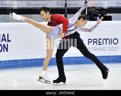 Turin, Italy. 6th Nov, 2021. Peng Cheng and Jin Yang of China compete during the Pairs Free Skating of the International Skating Union (ISU) Grand Prix of Figure Skating in Turin, Italy, on Nov. 6, 2021. Credit: Jin Mamengni/Xinhua/Alamy Live News Stock Photo