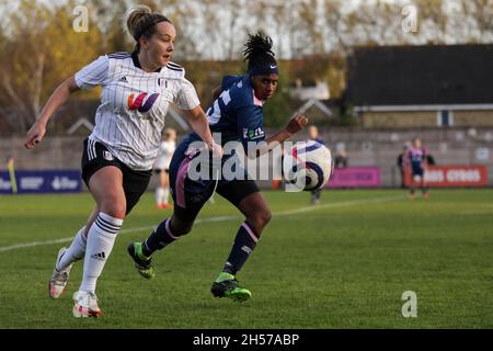 London, UK. 07th Nov, 2021. London, England, November 7th 20 Annie Thomas (11 Fulham) and Hannah Baptiste (15 Dulwich Hamlet) in action at the London and South East Regional Womens Premier game between Dulwich Hamlet and Fulham at Champion Hill in London, England. Liam Asman/SPP Credit: SPP Sport Press Photo. /Alamy Live News Stock Photo