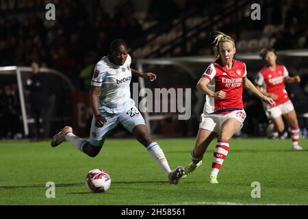 London, UK. 07th Nov, 2021. London, England, November 7th 20 Hawa Cissoko (23 West Ham) and Beth Mead (9 Arsenal) in action during the Barclays FA Womens Super League game between Arsenal and Westham at Meadow Park in London, England. Liam Asman/SPP Credit: SPP Sport Press Photo. /Alamy Live News Stock Photo