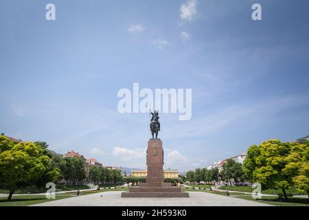 Picture of the statue of Kralj Tomislav King, on Trg Kralja Tomislava, in downtown Zagreb, Croatia. Tomislav was the first king of Croatia. He became Stock Photo