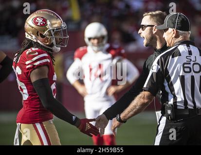 November 21, 2021 - Jacksonville, FL, U.S: San Francisco 49ers cornerback  Josh Norman (26) during 1st half NFL football game between the San  Francisco 49ers and the Jacksonville Jaguars at TIAA Bank