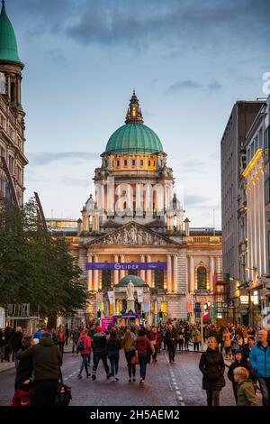 Crowds of young people outside Belfast City Hall, Culture Night 2018, Northern Ireland Stock Photo