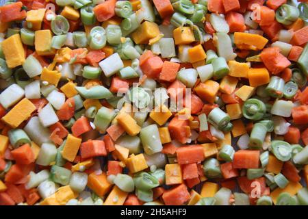 rub carrots and grater Stock Photo - Alamy