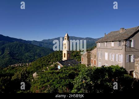 VILLAGE DE PIANO, CASTAGNICCIA, HAUTE-CORSE (2B) Stock Photo