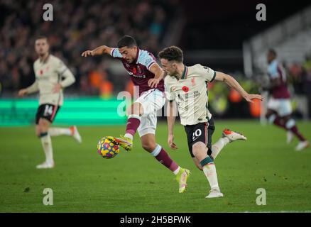 London, UK. 07th Nov, 2021. Pablo Fornals of West Ham United and Diogo Jota of Liverpool during the Premier League match between West Ham United and Liverpool at the Olympic Park, London, England on 7 November 2021. Photo by Andy Rowland. Credit: PRiME Media Images/Alamy Live News Stock Photo