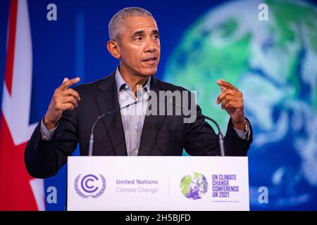 Glasgow, Scotland, UK. 8th Nov, 2021. PICTURED: President Barack Obama seen giving speech at COP26 Climate Change Conference. Credit: Colin Fisher/Alamy Live News Stock Photo