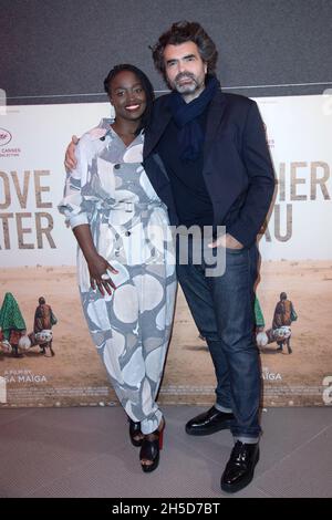 Aissa Maiga and Jerome attending the Marcher Sur L'Eau Premiere at the MK2 Odeon Cinema in Paris, France on November 08, 2021. Photo by Aurore Marechal/ABACAPRESS.COM Stock Photo