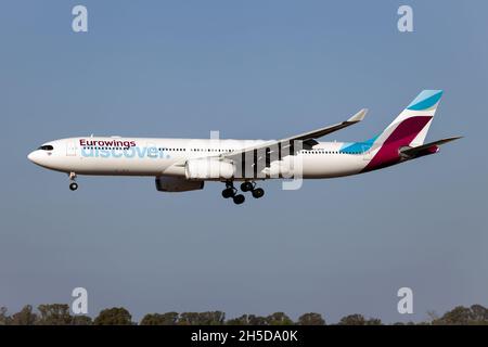 Rome, Italy. 05th Sep, 2021. An Eurowings Discover Airbus a330-300 flying on behalf of Air dolomiti lands at Rome fiumicino airport. (Photo by Fabrizio Gandolfo/SOPA Images/Sipa USA) Credit: Sipa USA/Alamy Live News Stock Photo