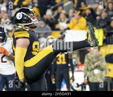 Pittsburgh Steelers outside linebacker T.J. Watt, left, and Los Angeles  Chargers fullback Derek Watt greet each other after an NFL football game,  Sunday, Oct. 13, 2019, in Carson, Calif. (AP Photo/Kyusung Gong